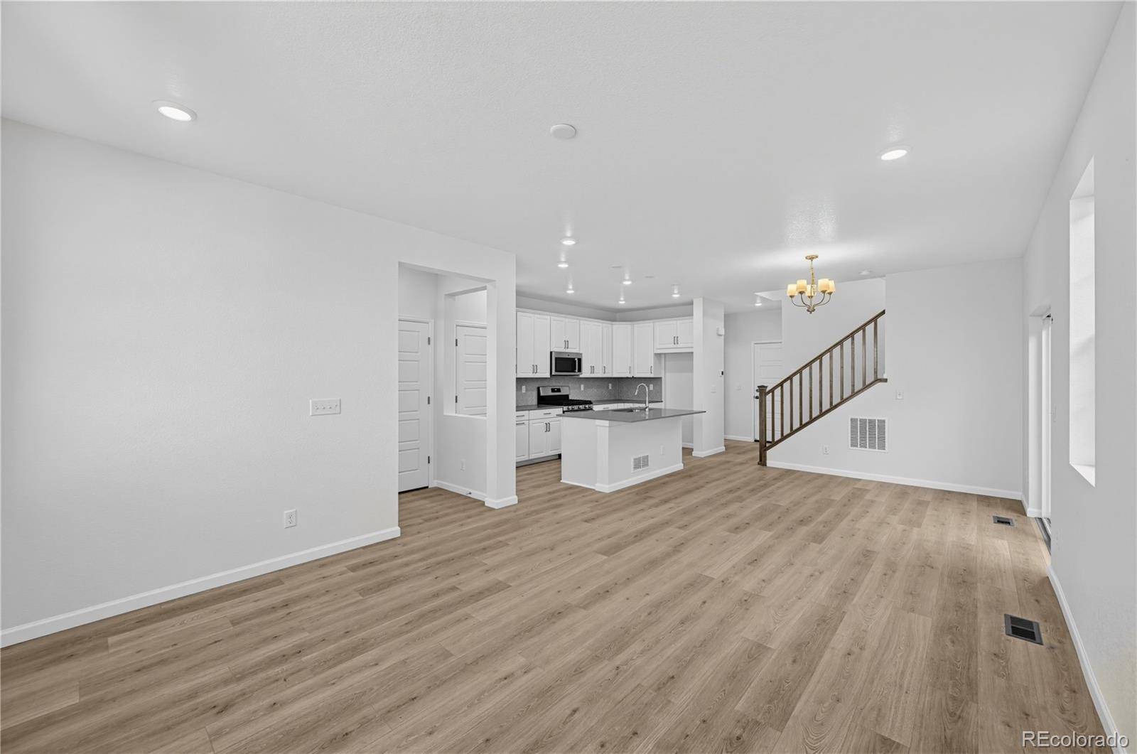 23732 E 33rd PL, Aurora, CO 80019