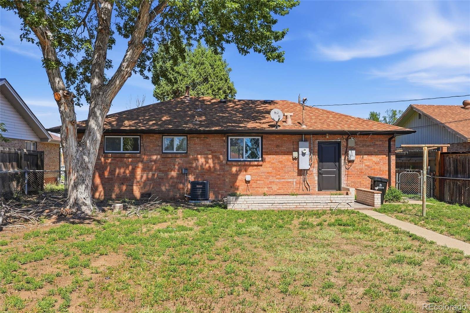 5340 E 33rd AVE, Denver, CO 80207