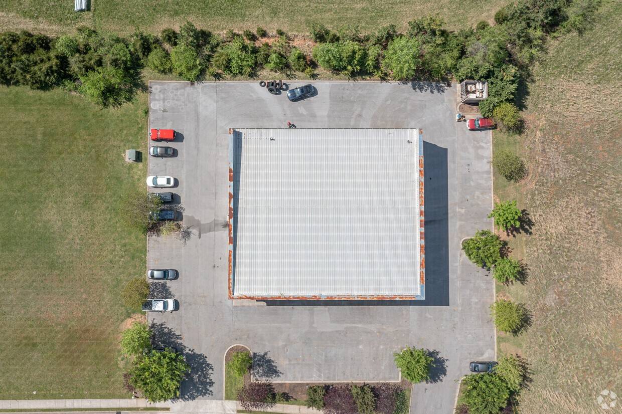 325 W Rutherford Blvd #D, Murfreesboro, TN 37130