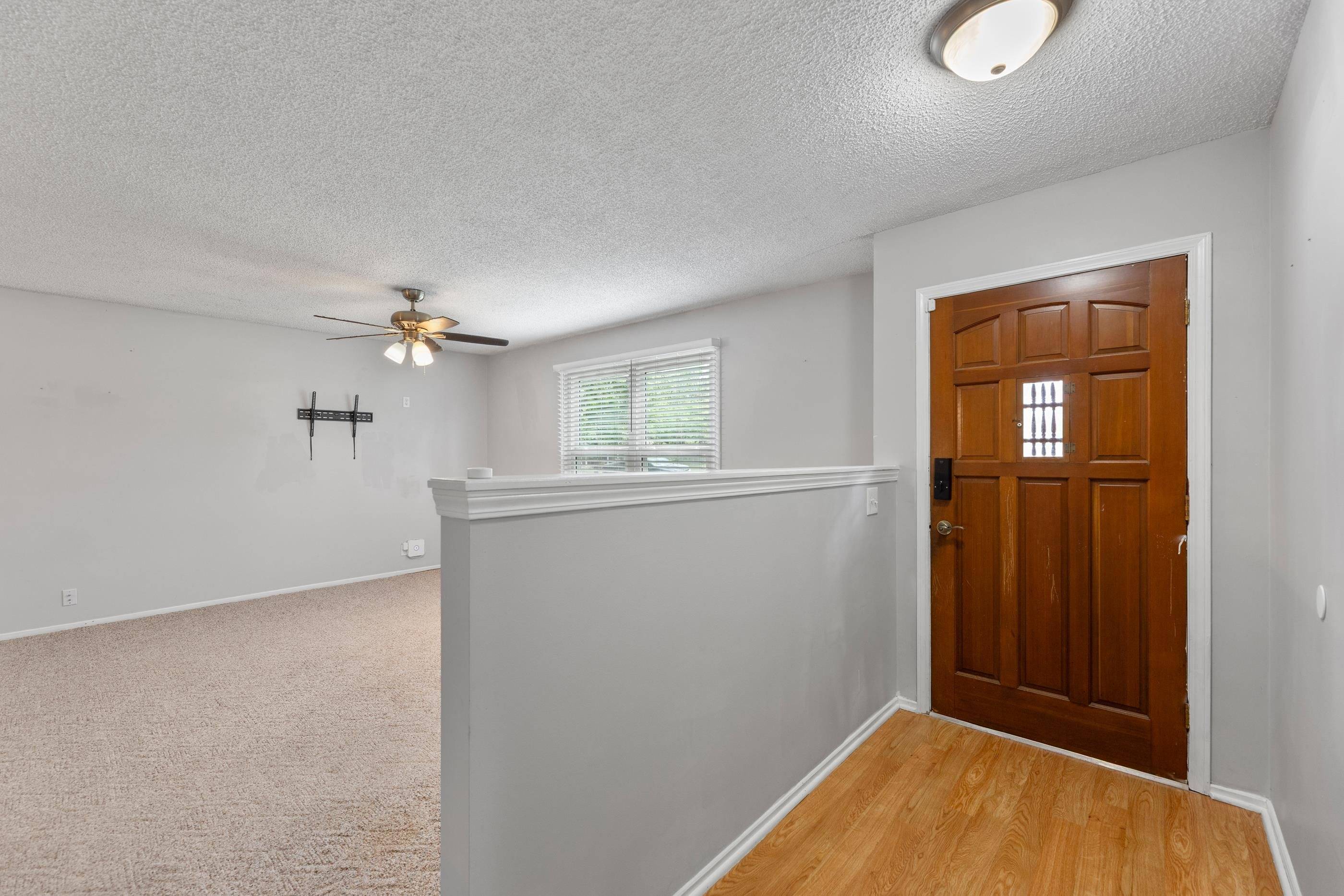 4303 Sequoia St, Hutchinson, KS 67502