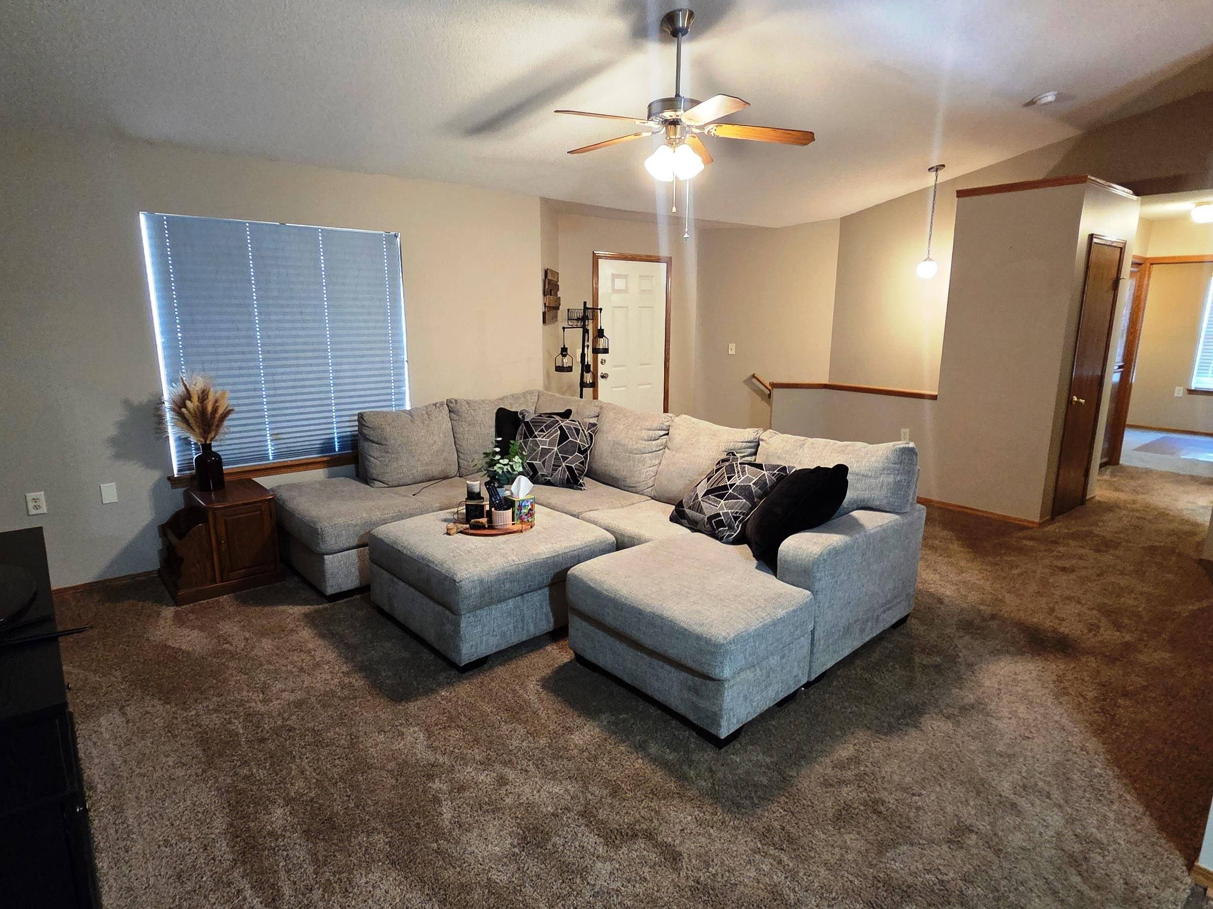 212 Sheffield, Newton, KS 67114