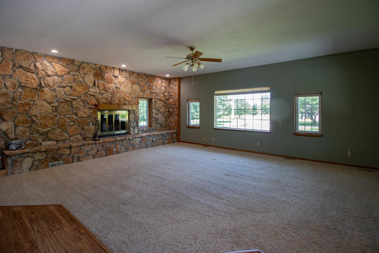 1677 E 120th Avenue North, Mulvane, KS 67110