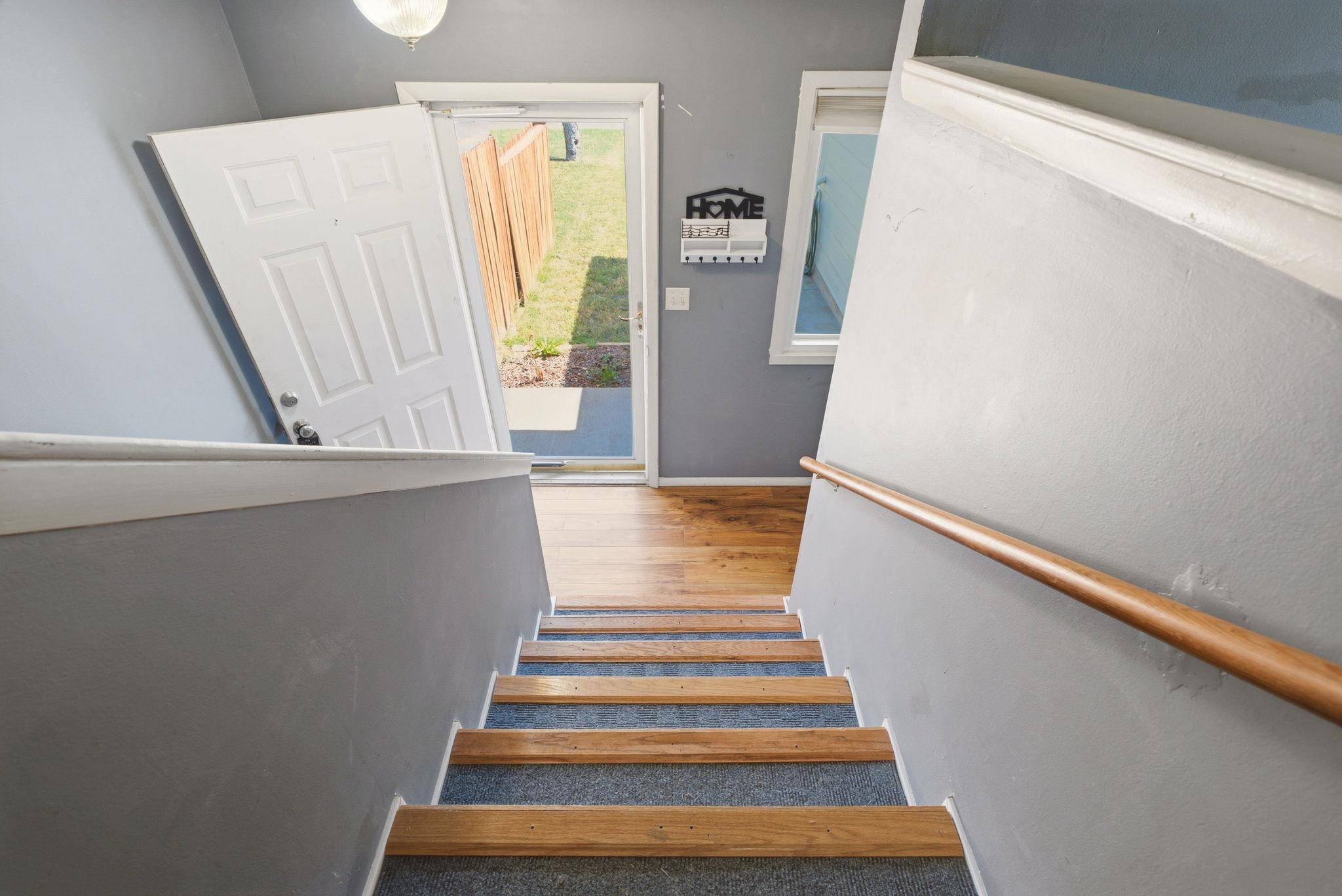 105 N Osage Rd, Derby, KS 67037