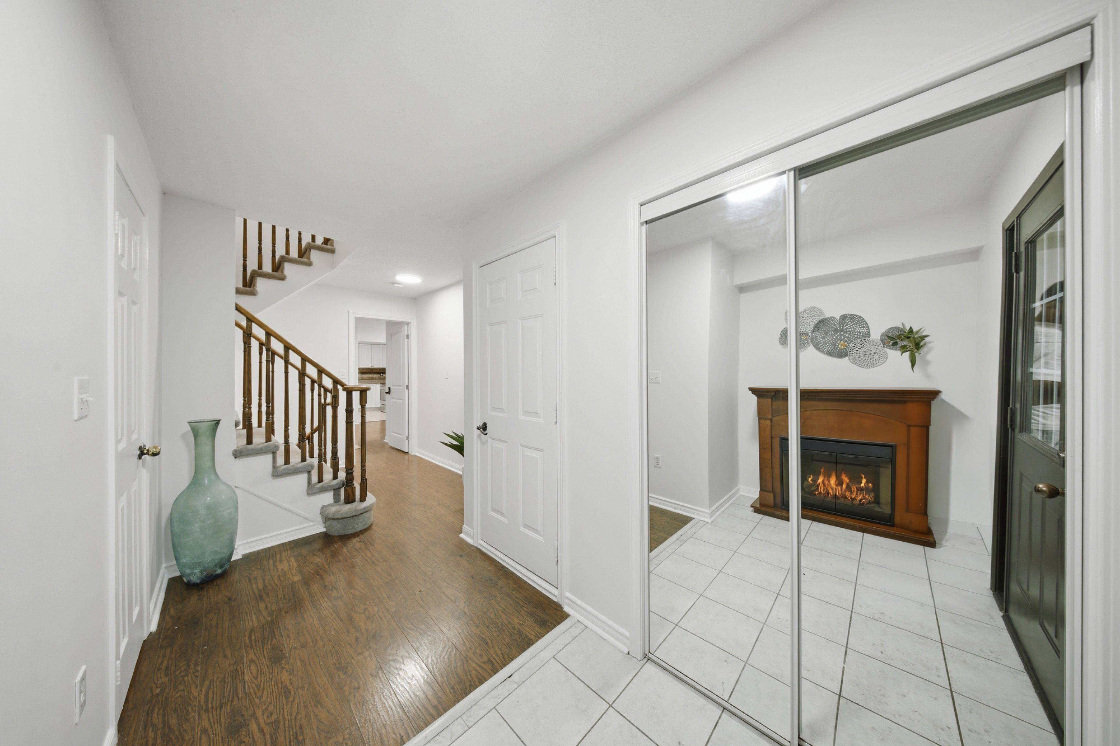 164 Panton TRL, Milton, ON L9T 6K4