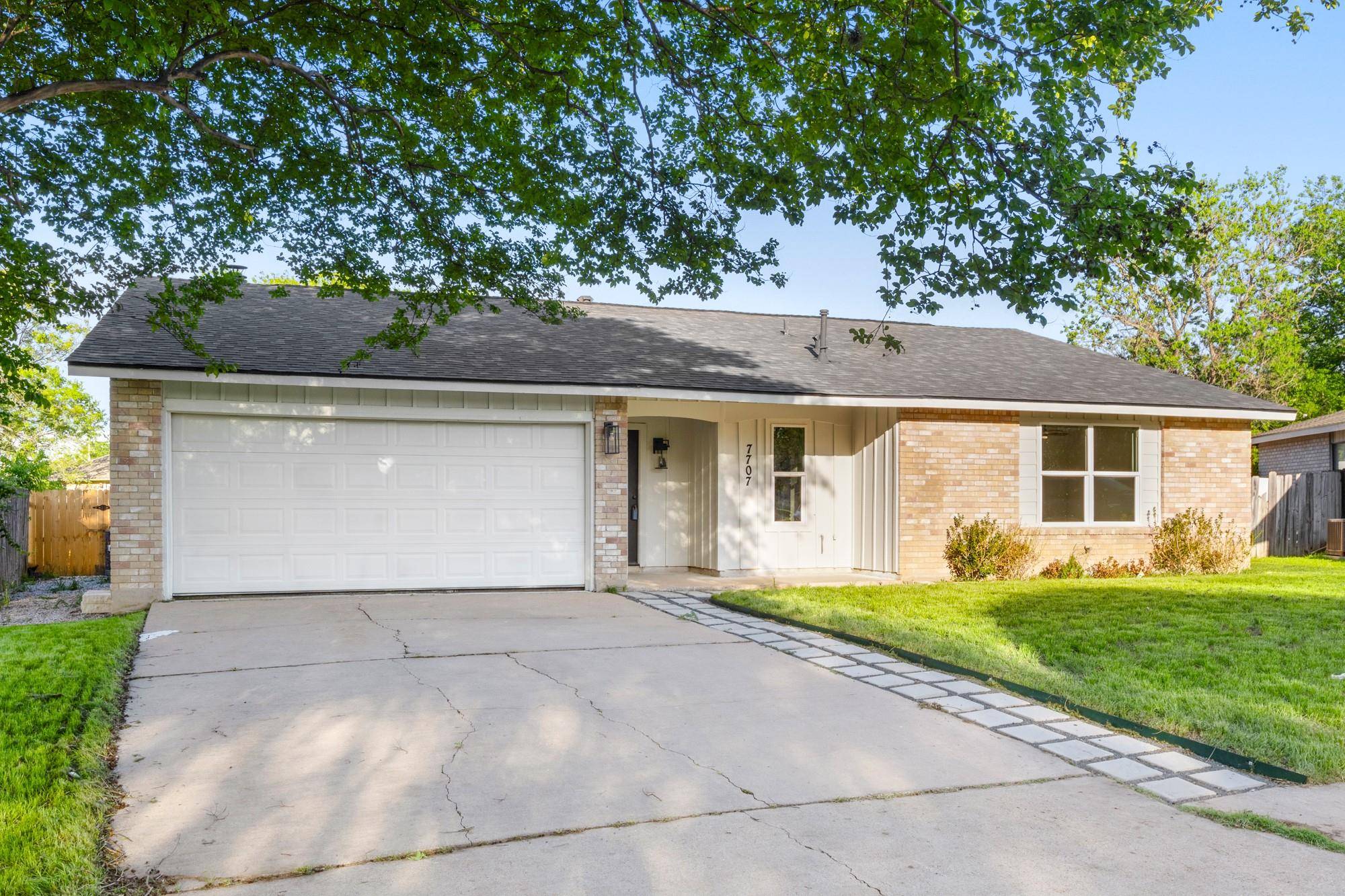 7707 Whitsun DR, Austin, TX 78749