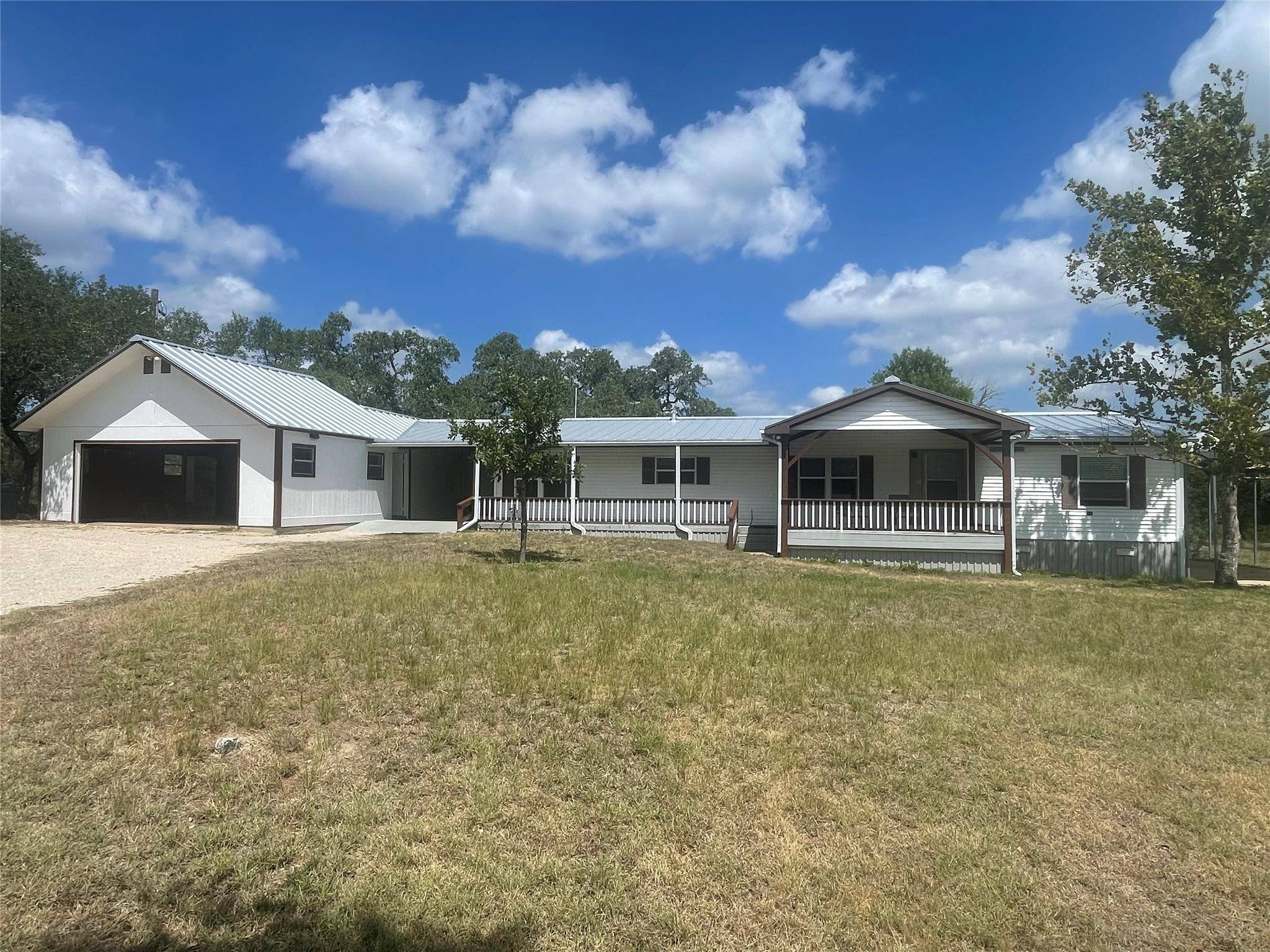 1550 Alpine TRL #Unit B, San Marcos, TX 78666