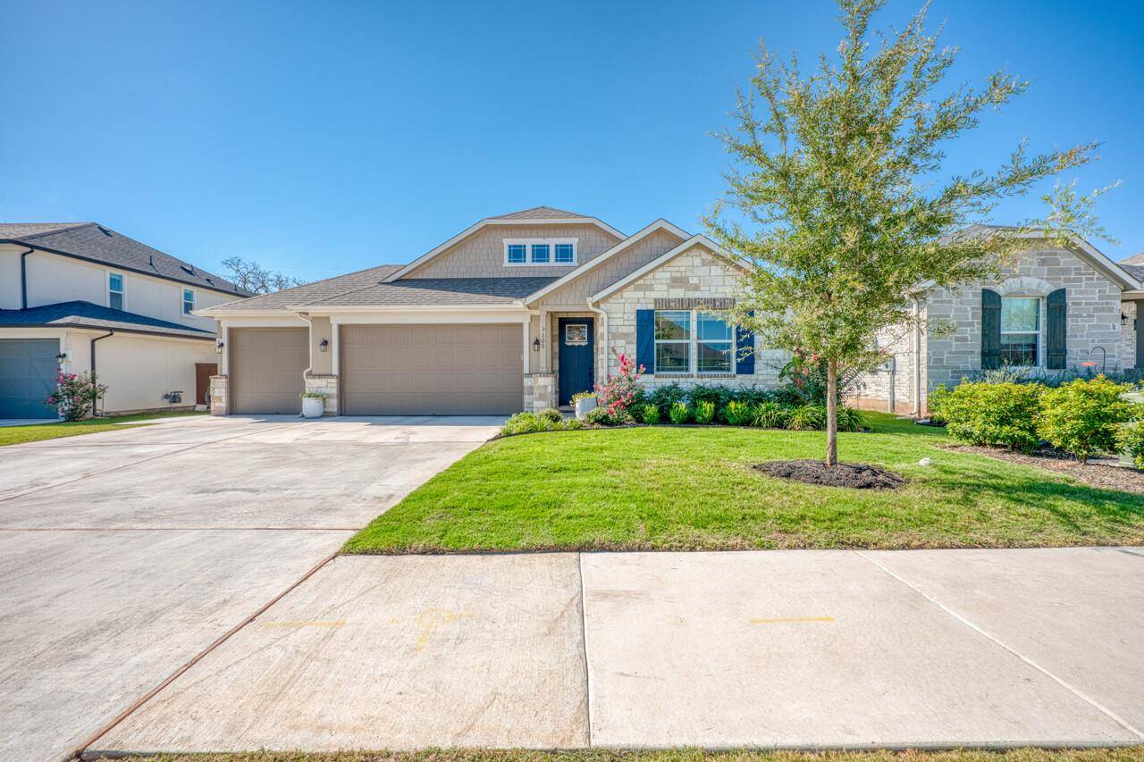 105 Plumbago LN, Marble Falls, TX 78654