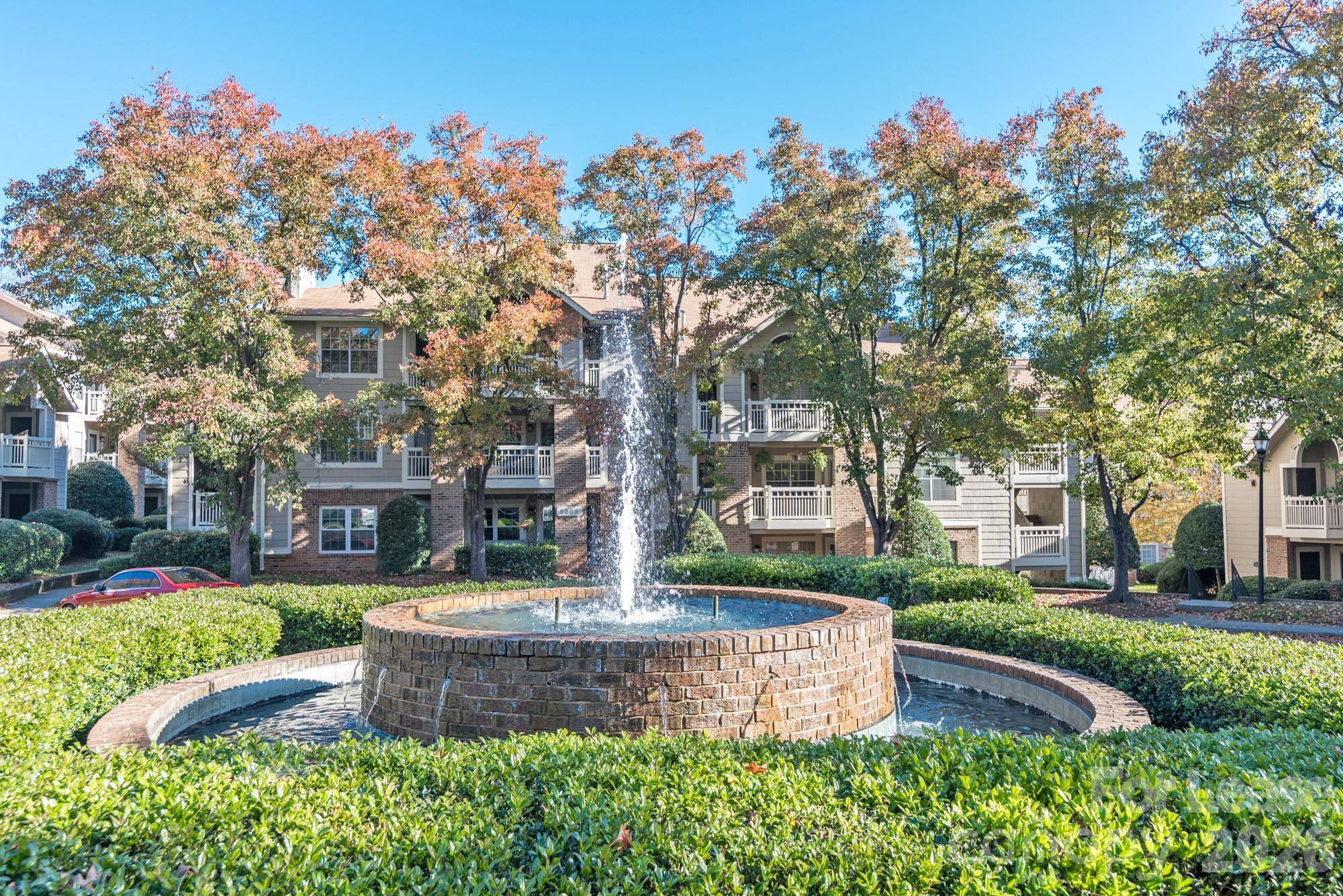 5001 Sharon RD #C, Charlotte, NC 28210