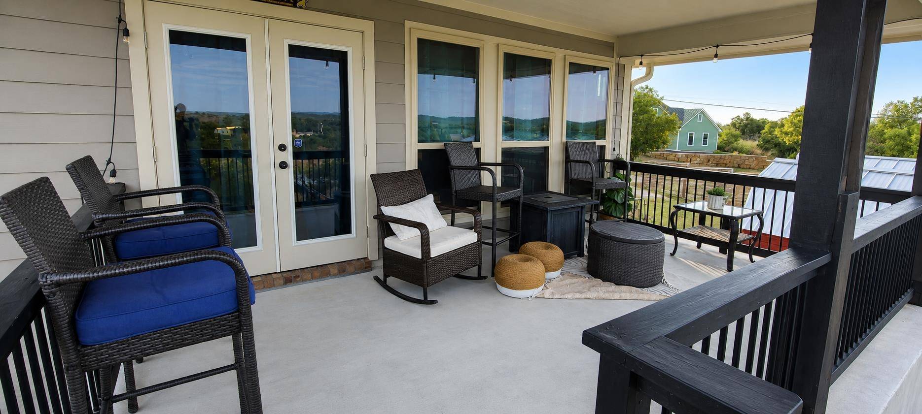 915 Sandy Mountain, Sunrise Beach, TX 78643