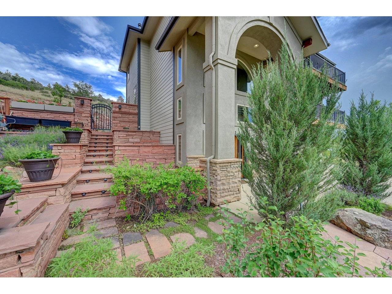 621 1st, Lyons, CO 80540