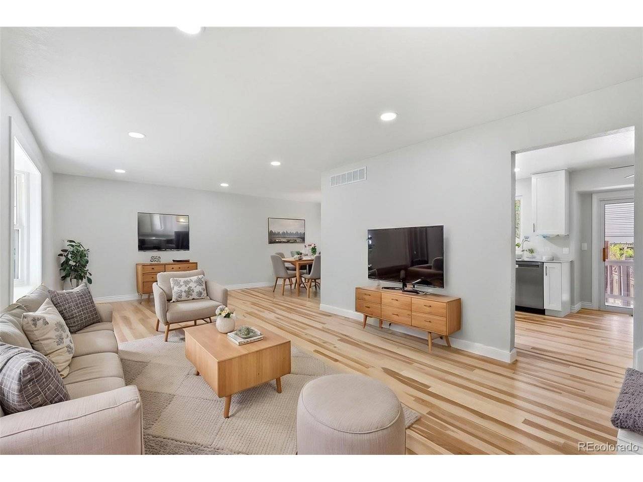 8496 Quay Drive, Arvada, CO 80003
