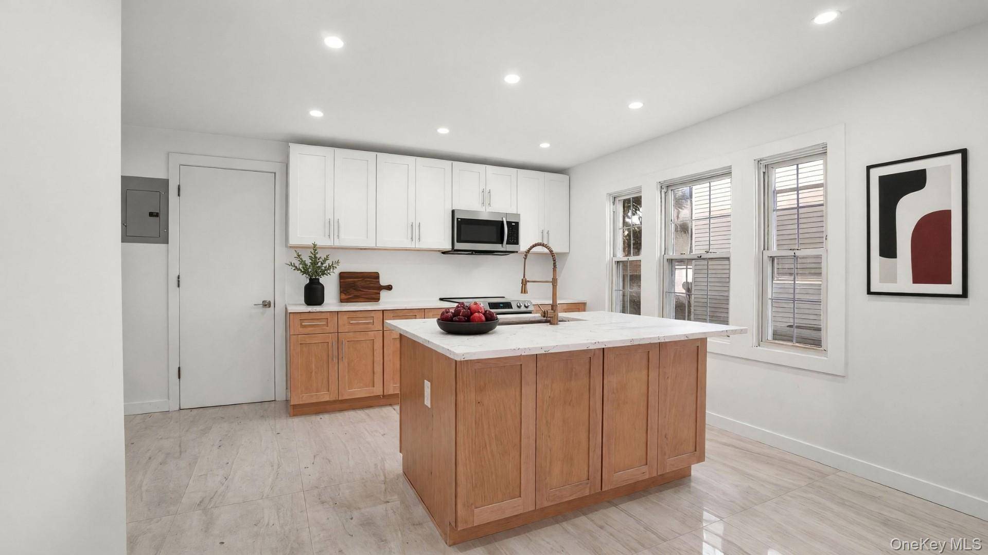 219 E 238th ST, Bronx, NY 10470