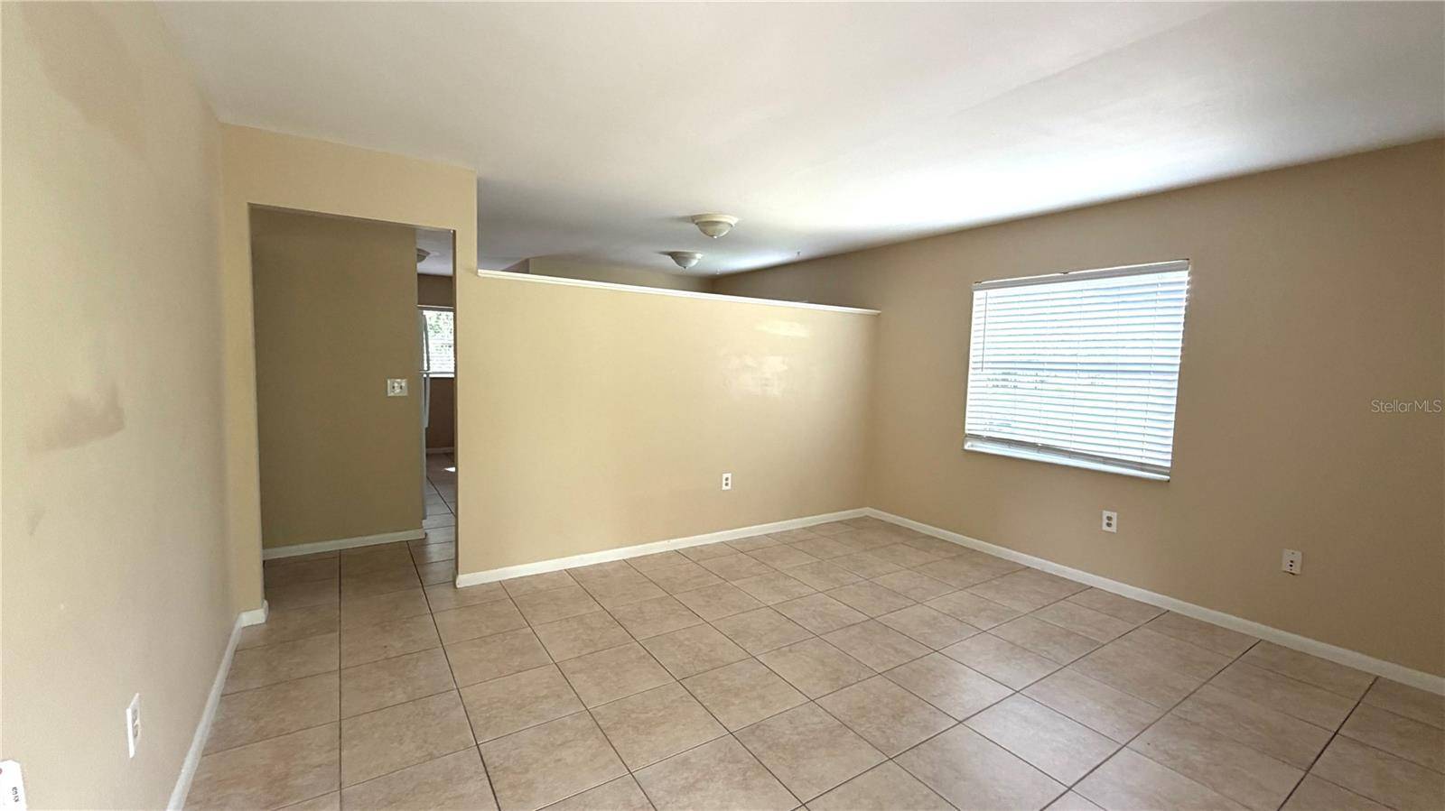 215 E HIBISCUS DR, Lakeland, FL 33803