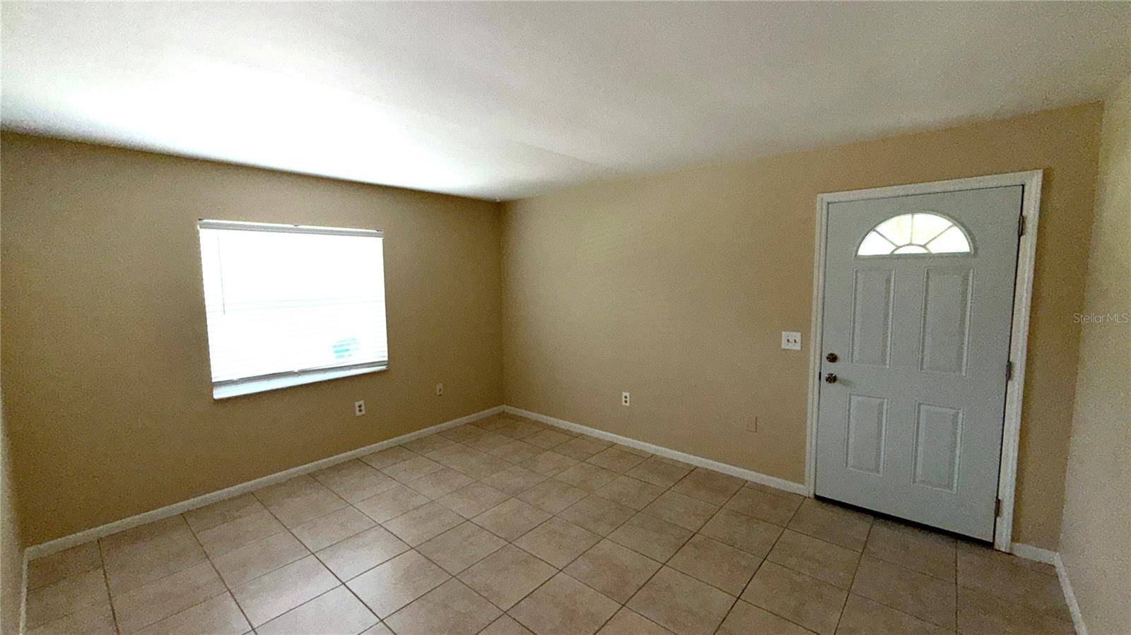 215 E HIBISCUS DR, Lakeland, FL 33803