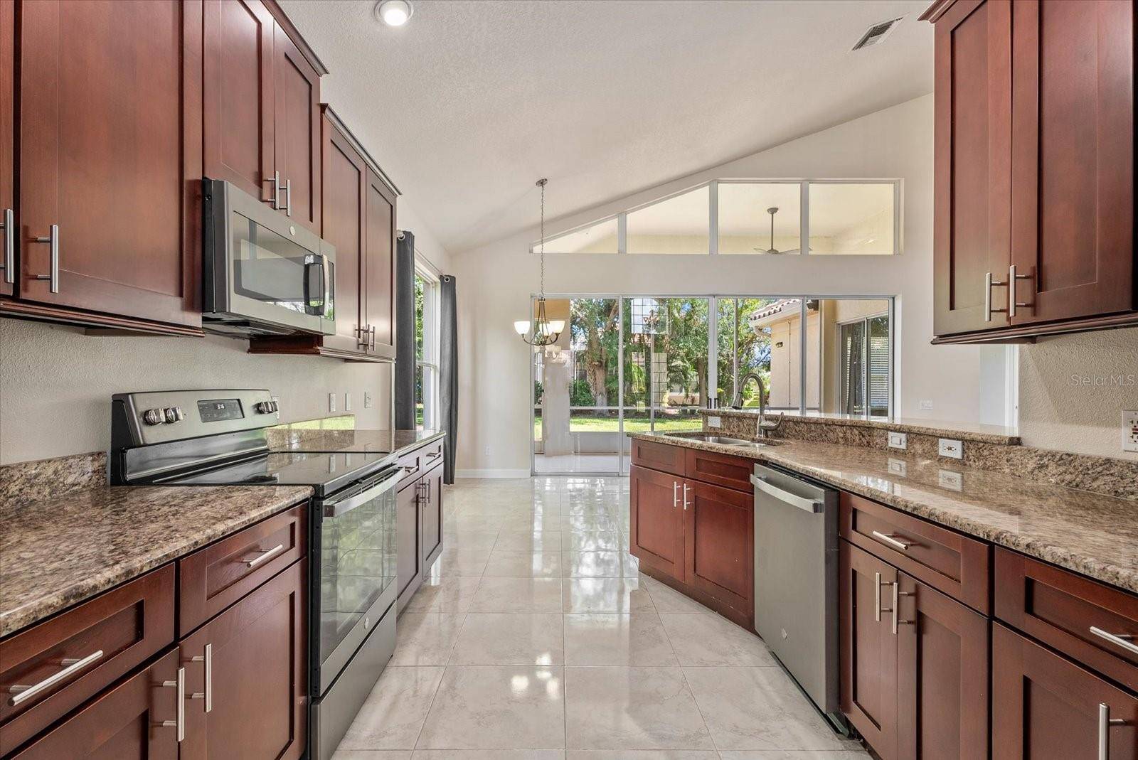 324 LANGHOLM DR, Venice, FL 34293