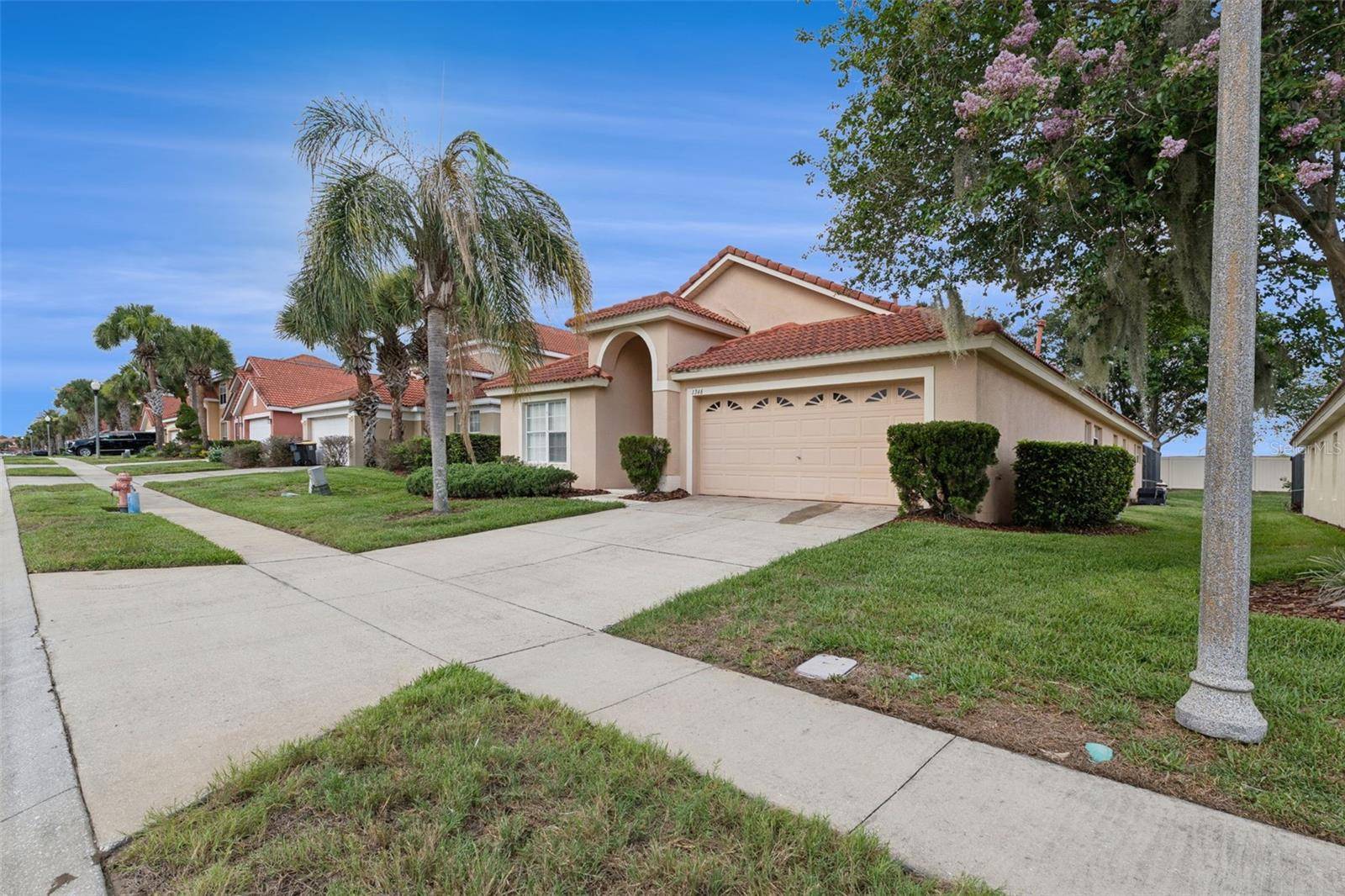 1346 SOLANA CIR, Davenport, FL 33897