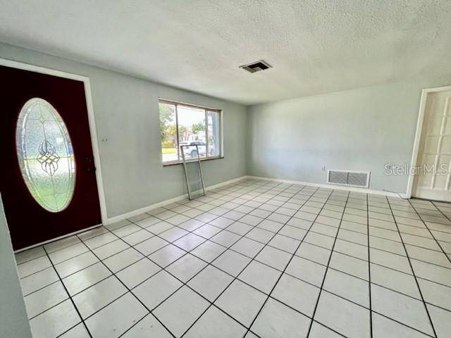 3137 KILBURN RD, Holiday, FL 34691