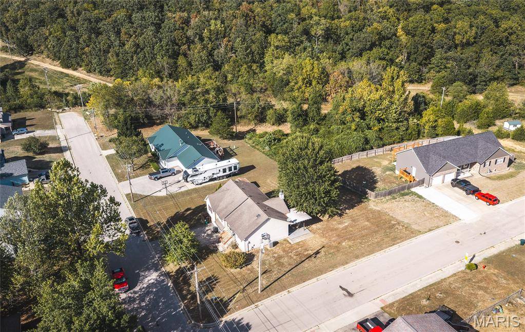123 Phoenix AVE, St Robert, MO 65584