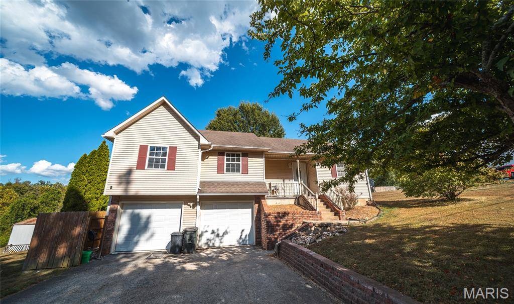 123 Phoenix AVE, St Robert, MO 65584