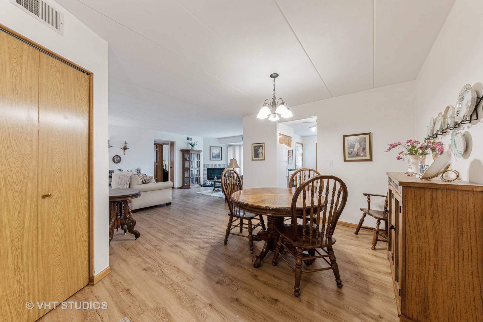 6650 183rd ST #1C, Tinley Park, IL 60477