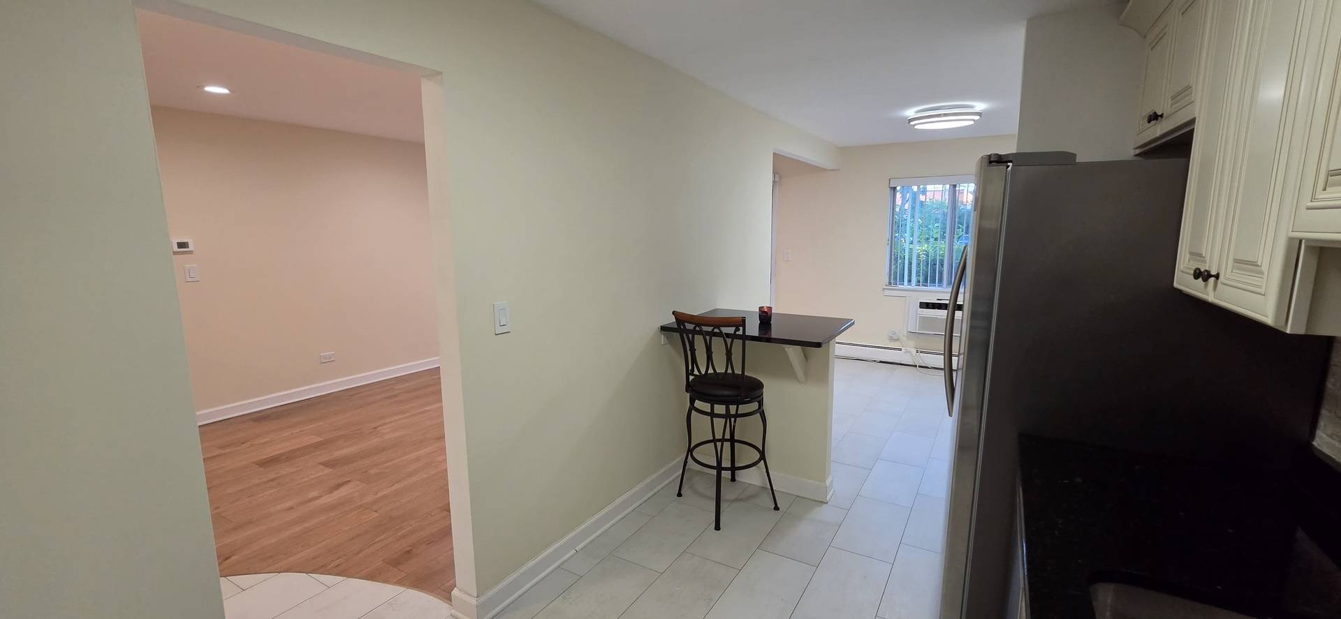 2 Villa Verde DR #113, Buffalo Grove, IL 60089