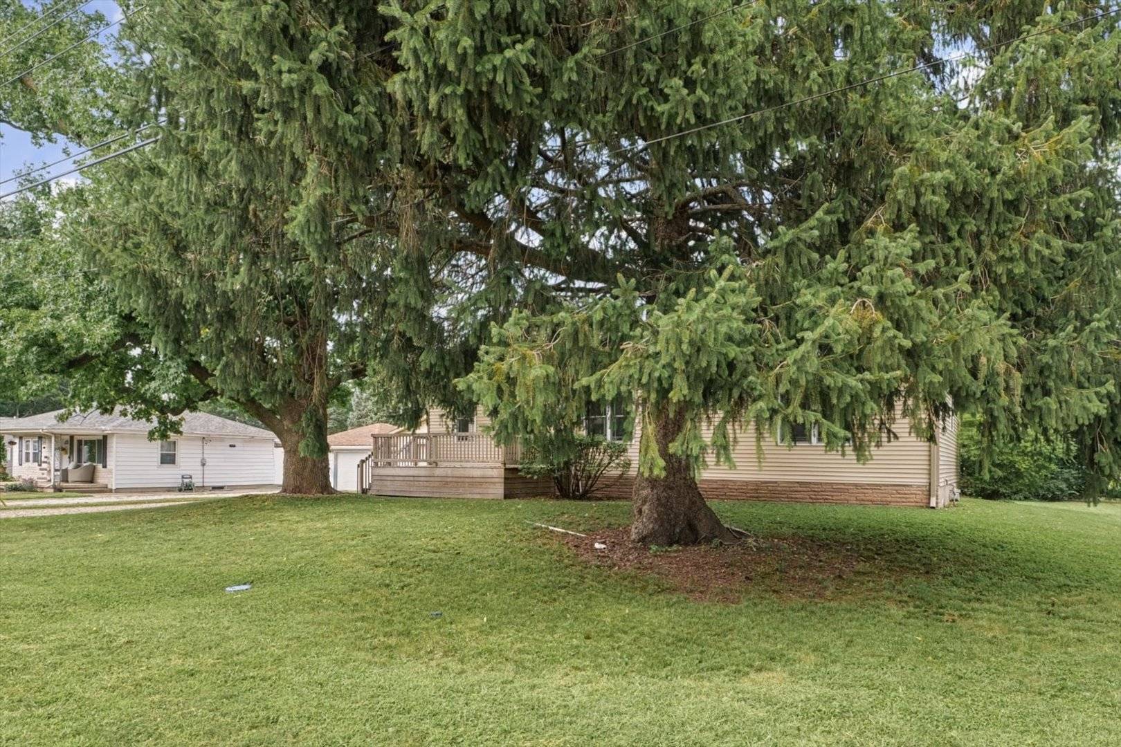 306 E Ethel ST, St. Joseph, IL 61873