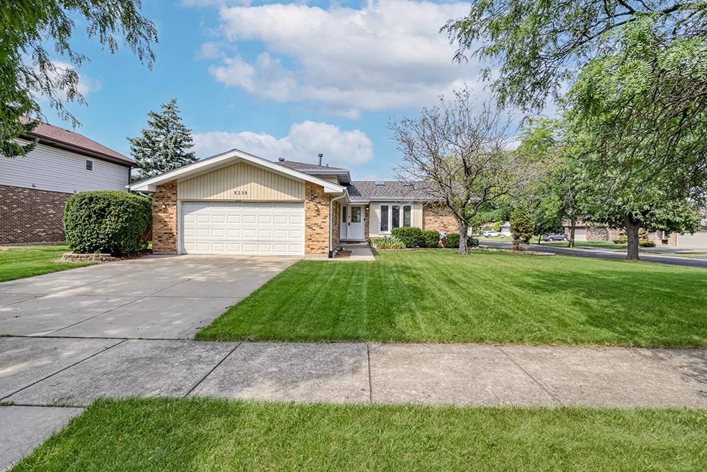 8238 164th ST, Tinley Park, IL 60477