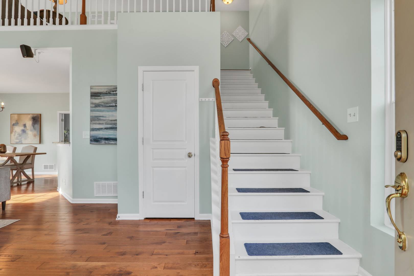 2833 Waterfront AVE, Algonquin, IL 60102