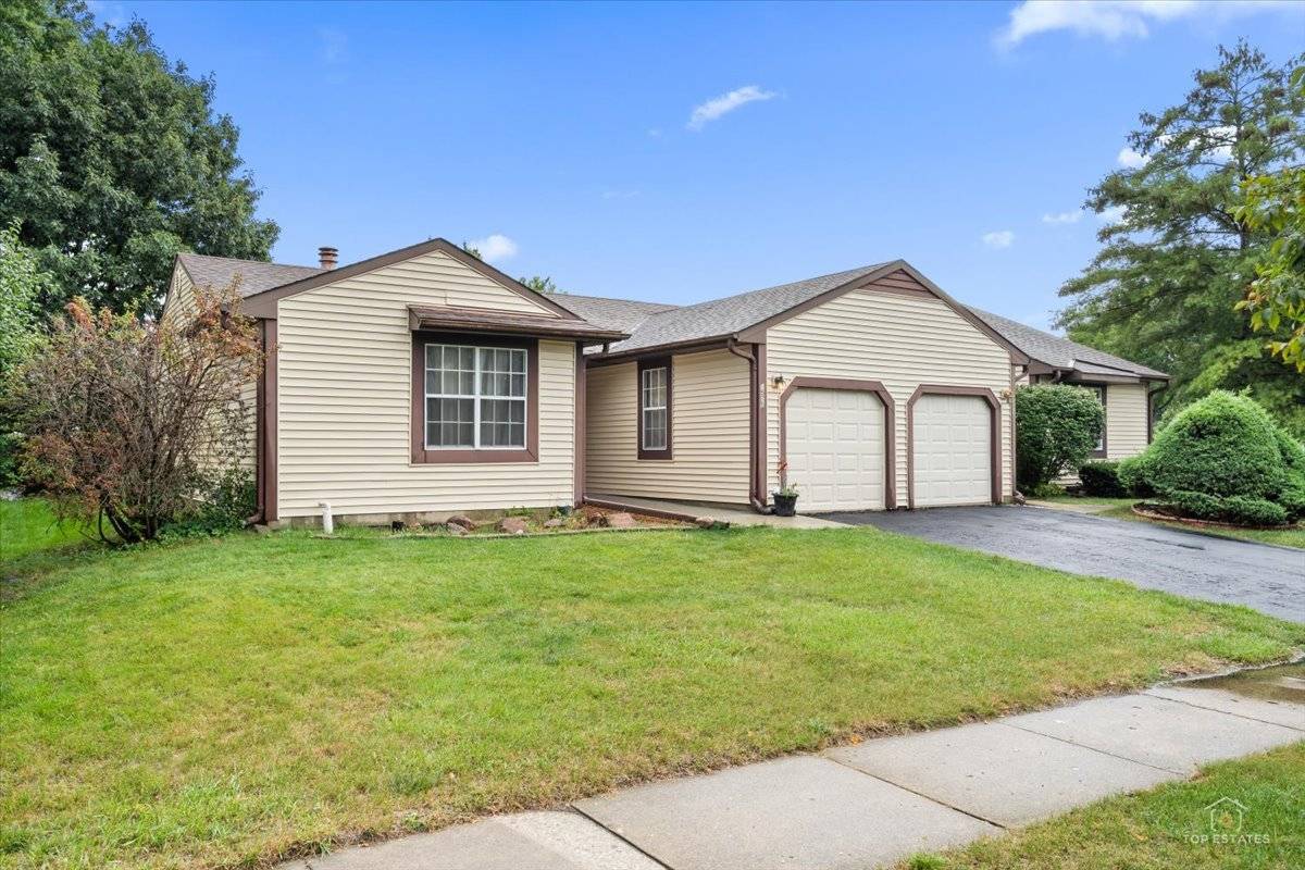 1575 Brandywyn LN, Buffalo Grove, IL 60089