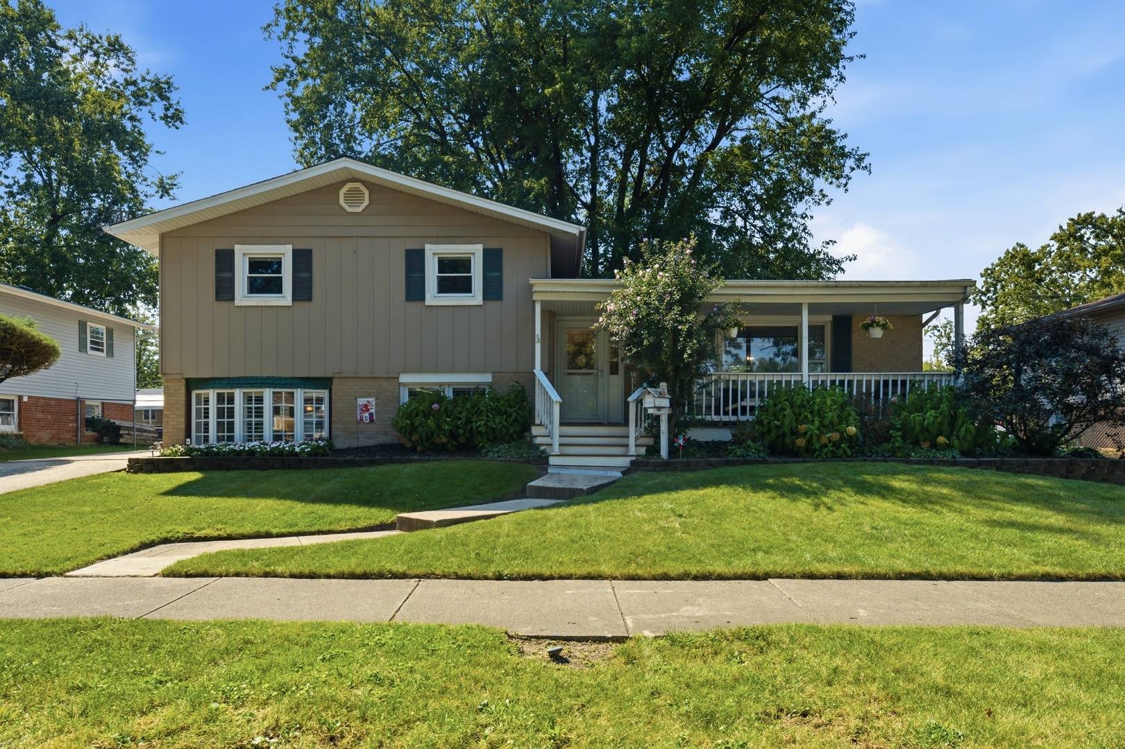 15124 Hillside AVE, Oak Forest, IL 60452