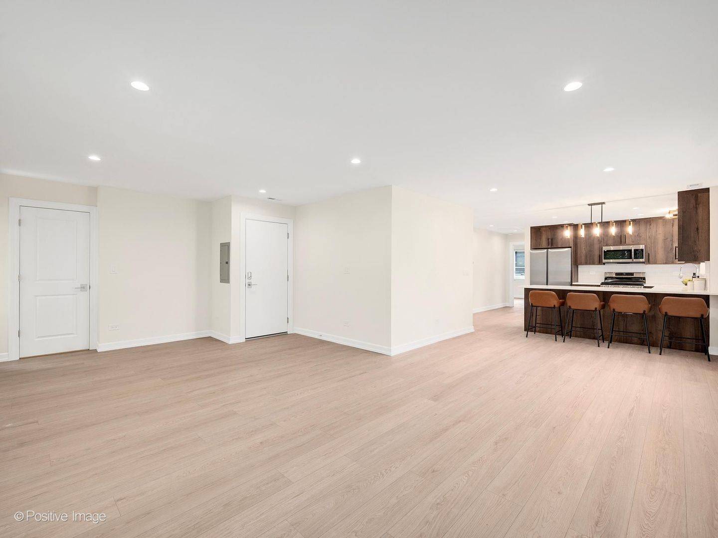 511 Forest AVE #2, Oak Park, IL 60302