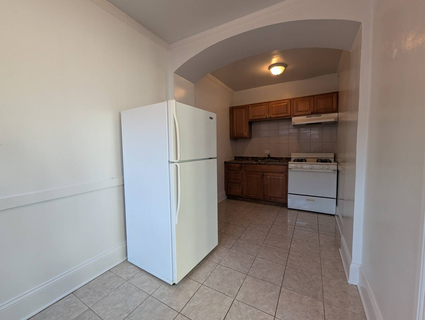 2737 N Spaulding AVE #320, Chicago, IL 60647