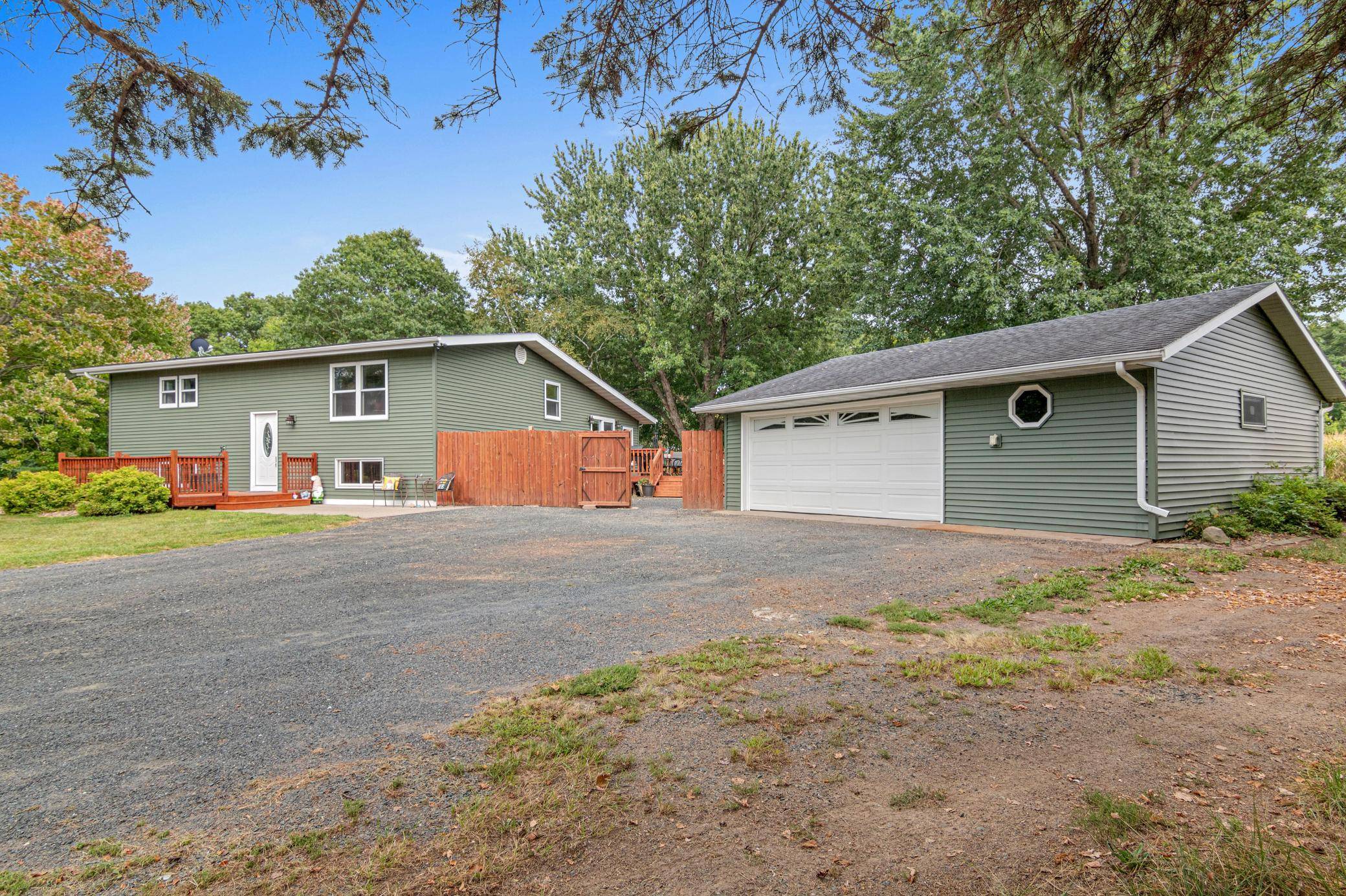 1757 220th AVE, New Richmond, WI 54017