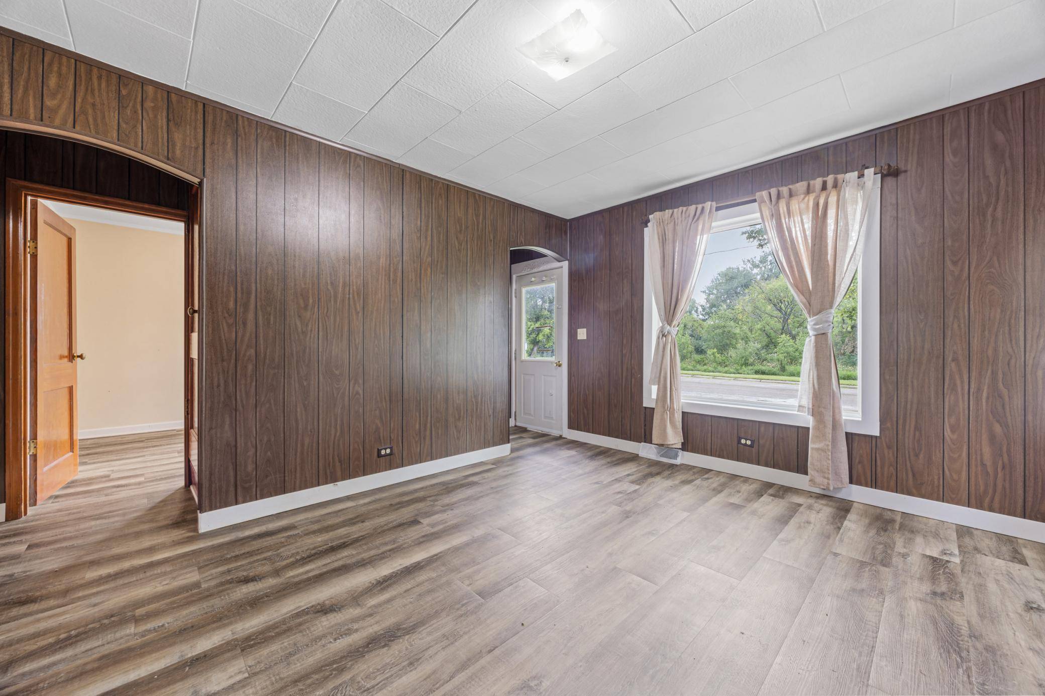 306 S 2nd ST W, Ada, MN 56510