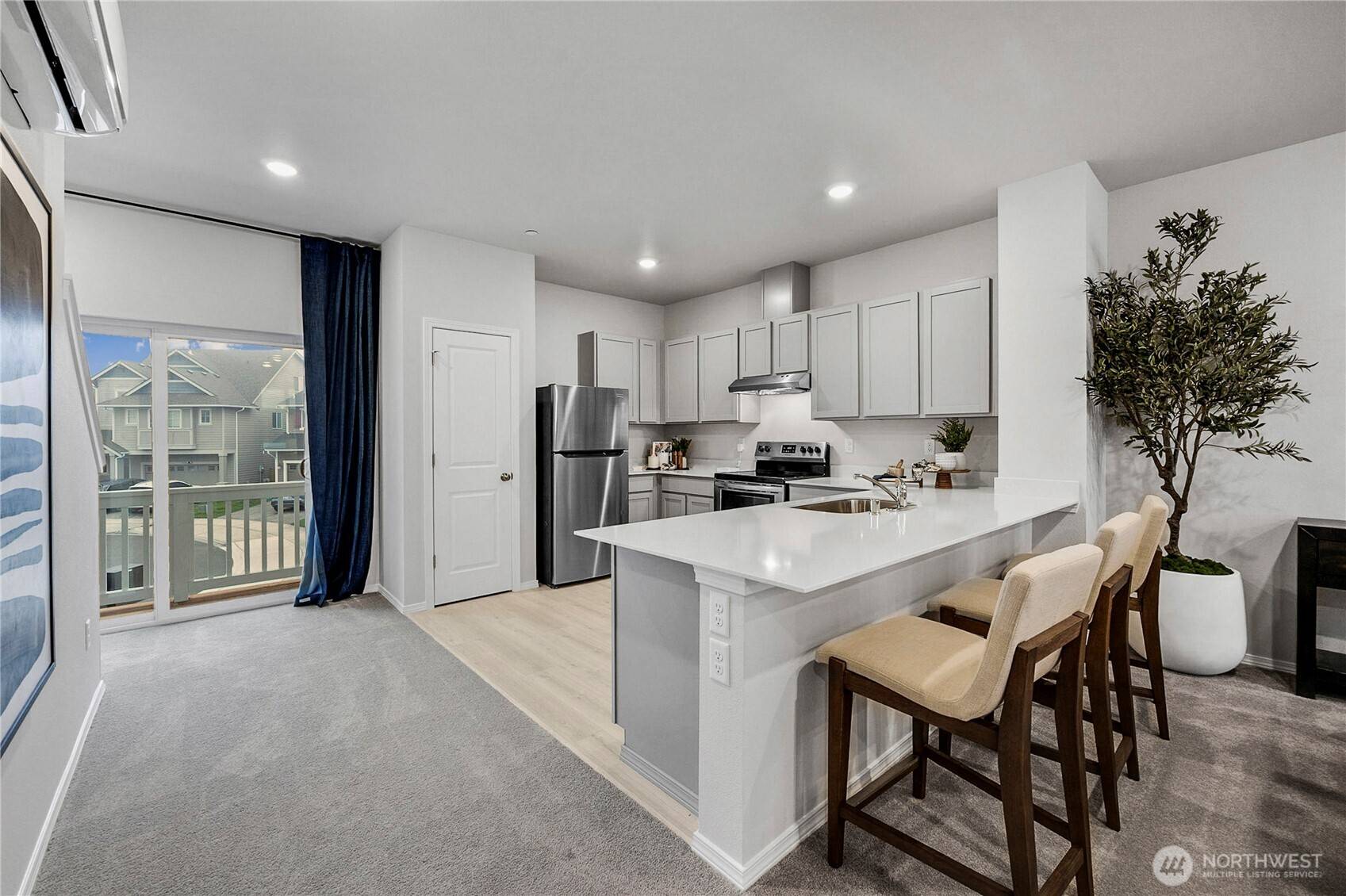34104 Pinnacle Peak AVE SE, Black Diamond, WA 98010