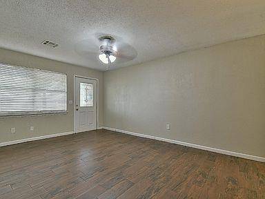 3208 S Rankin ST, Edmond, OK 73013