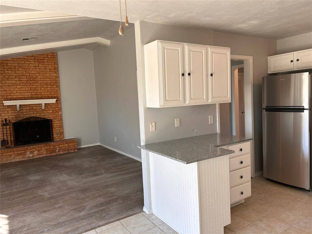 4756 Princess LN, Del City, OK 73115
