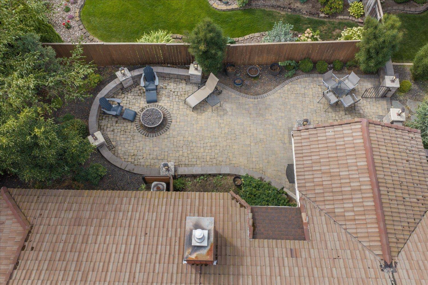 8115 N Panorama Dr, Spokane, WA 99208