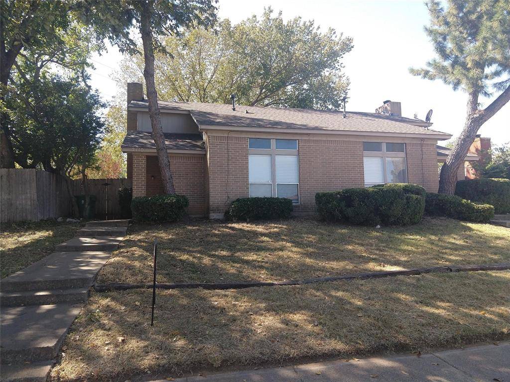 2110 Valleywood Drive, Arlington, TX 76013