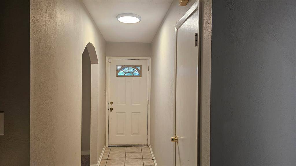 5660 Conlin Drive, Fort Worth, TX 76134