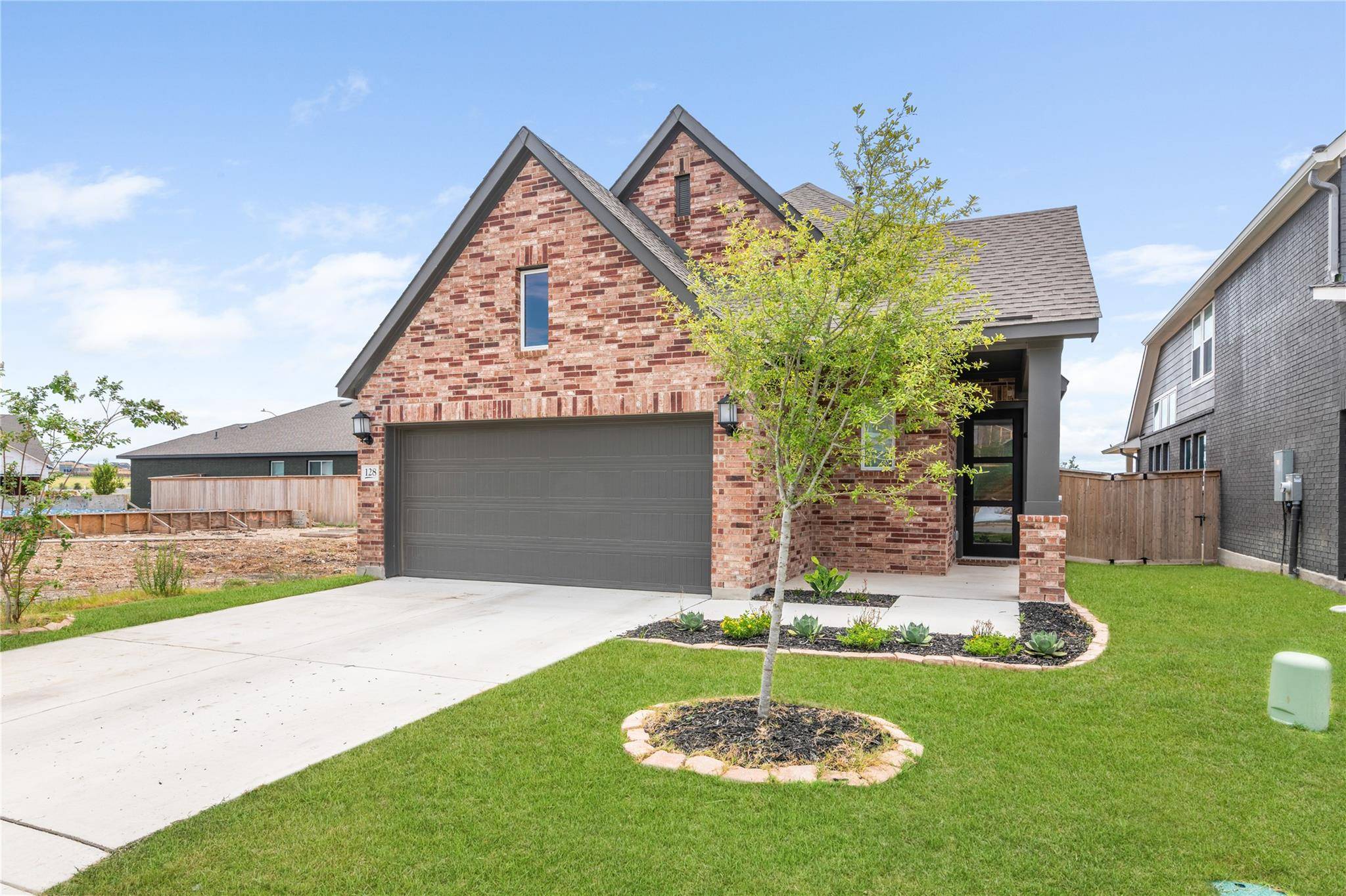 128 Radnor RD, New Braunfels, TX 78130