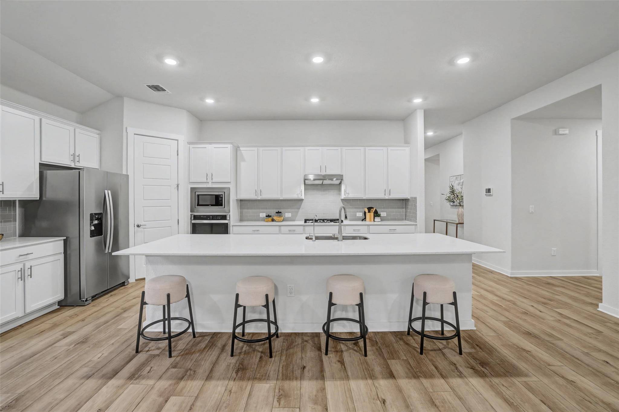 421 Abruzzi ST, Leander, TX 78641