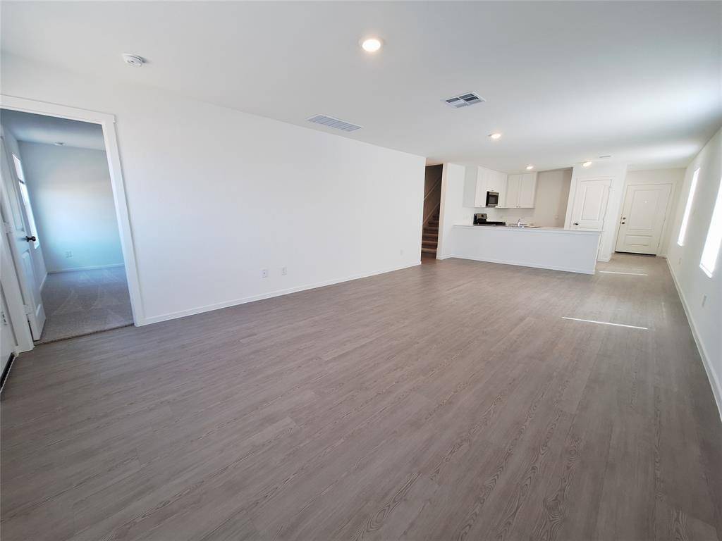510 Firedance CT, Hutto, TX 78634