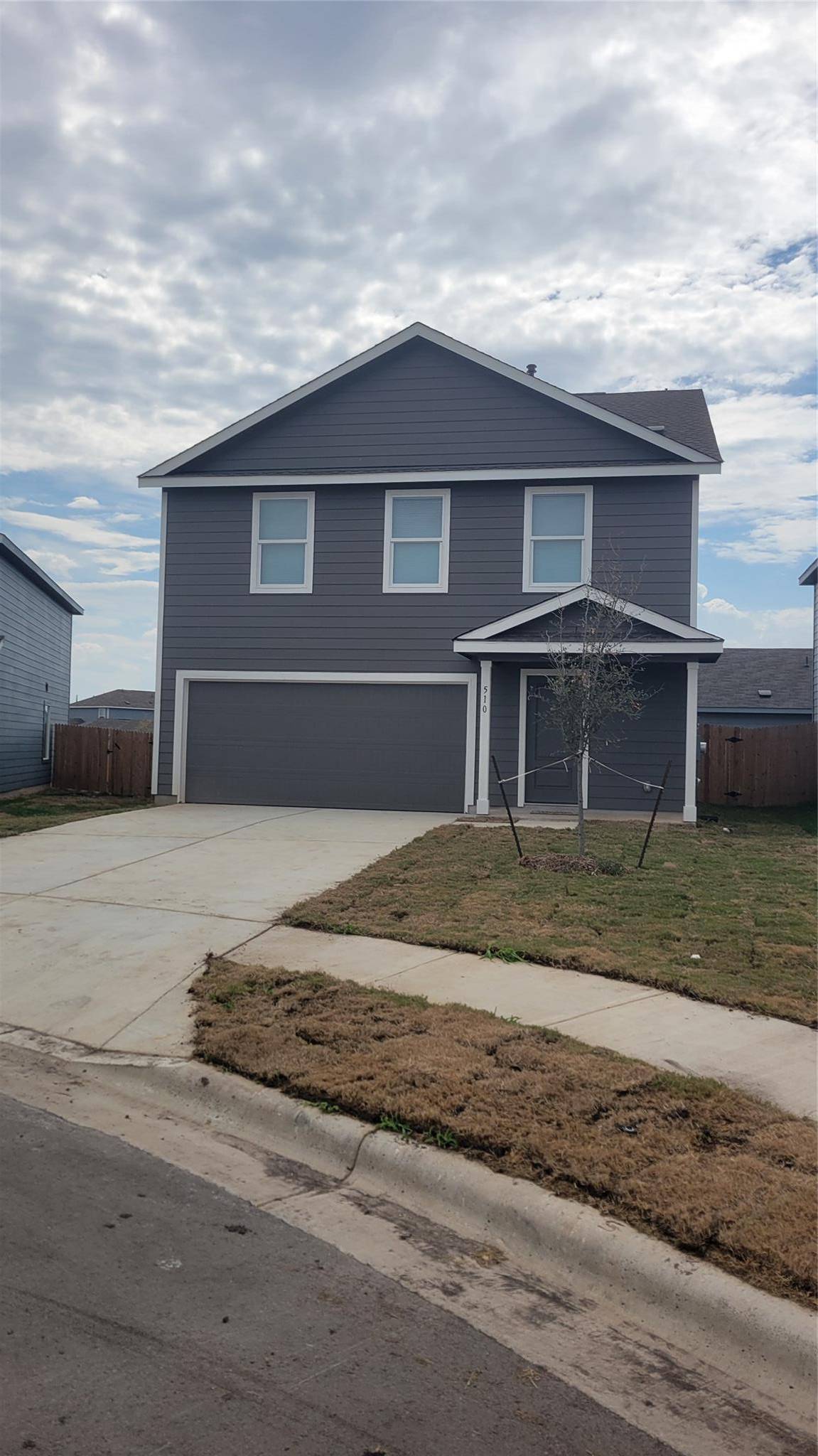 510 Firedance CT, Hutto, TX 78634