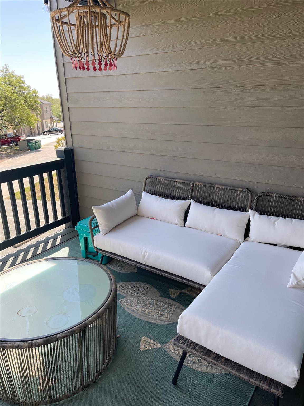 515 Demarett DR #17, Point Venture, TX 78645