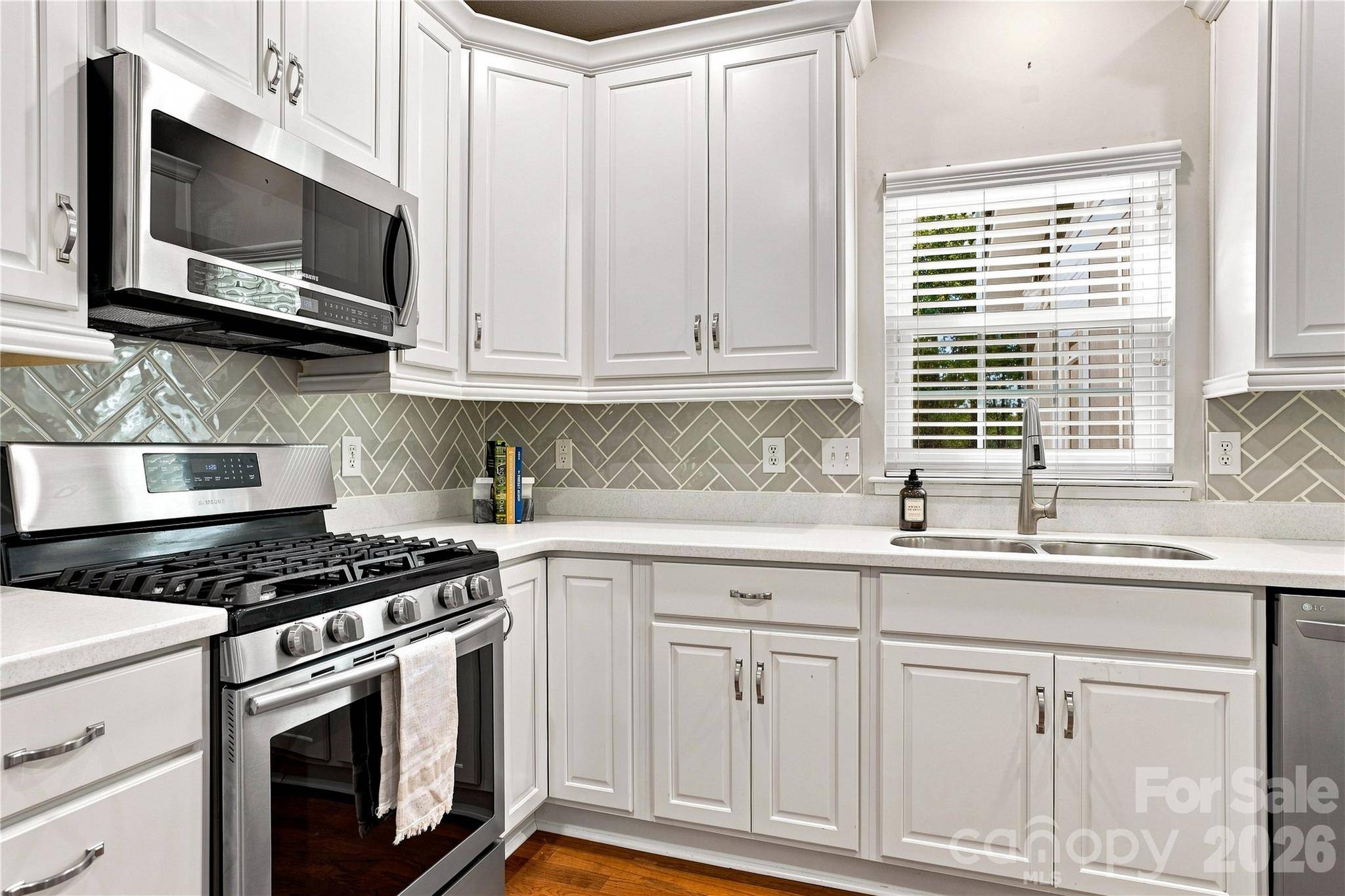 5477 Cambridge Bay DR, Charlotte, NC 28269