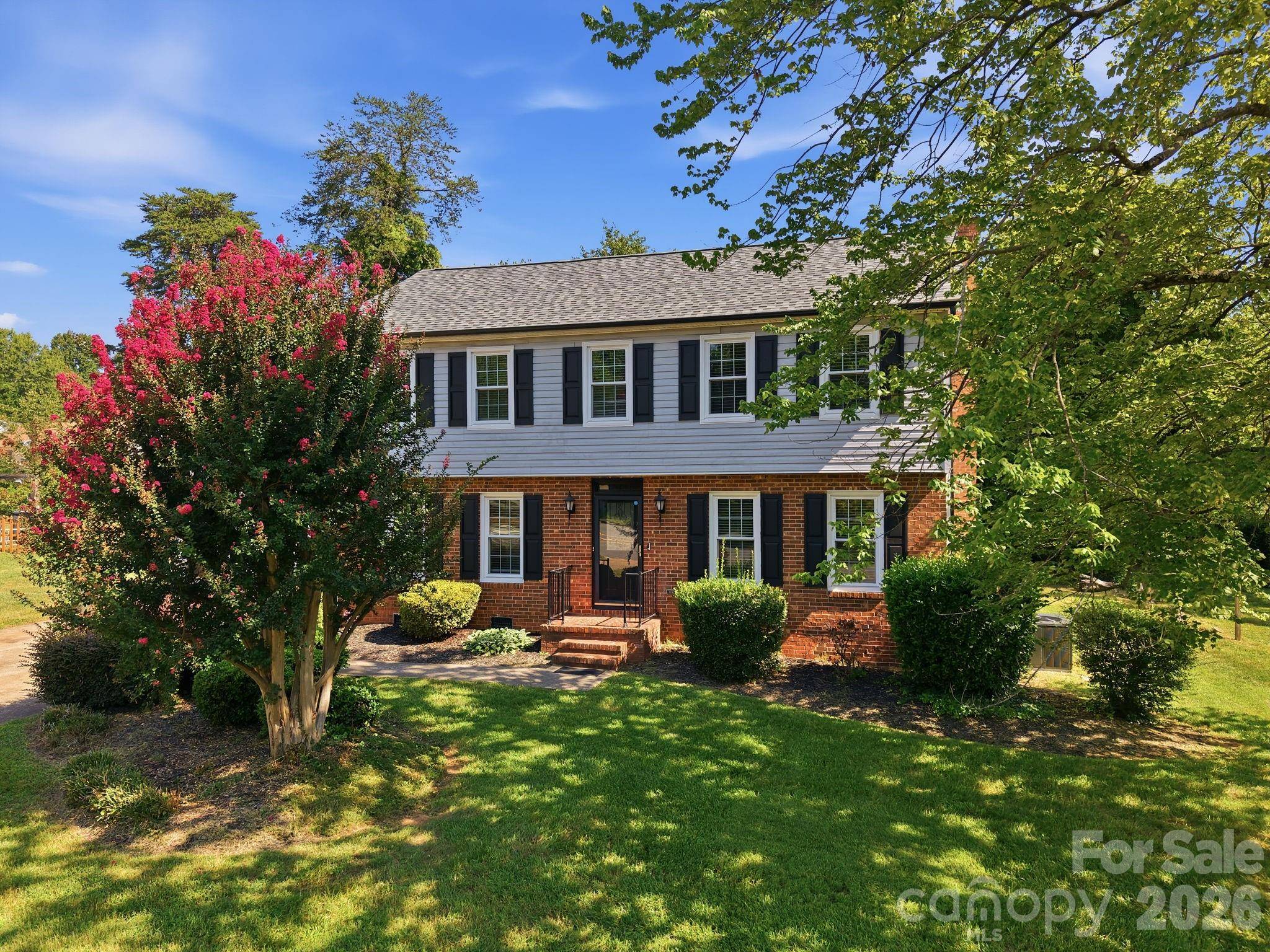 105 Peach Orchard DR, Greensboro, NC 27455