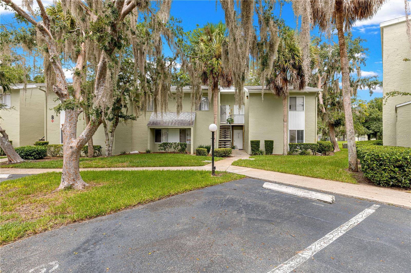 624 FAIRWAYS CIR #A, Ocala, FL 34472