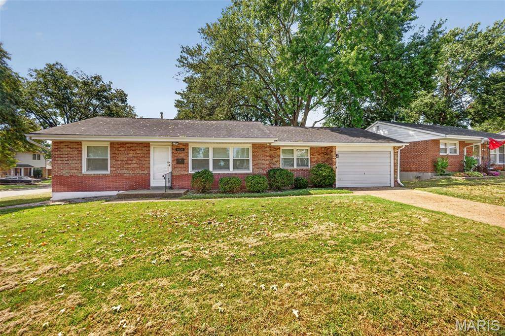 4036 Robert AVE, St Louis, MO 63116