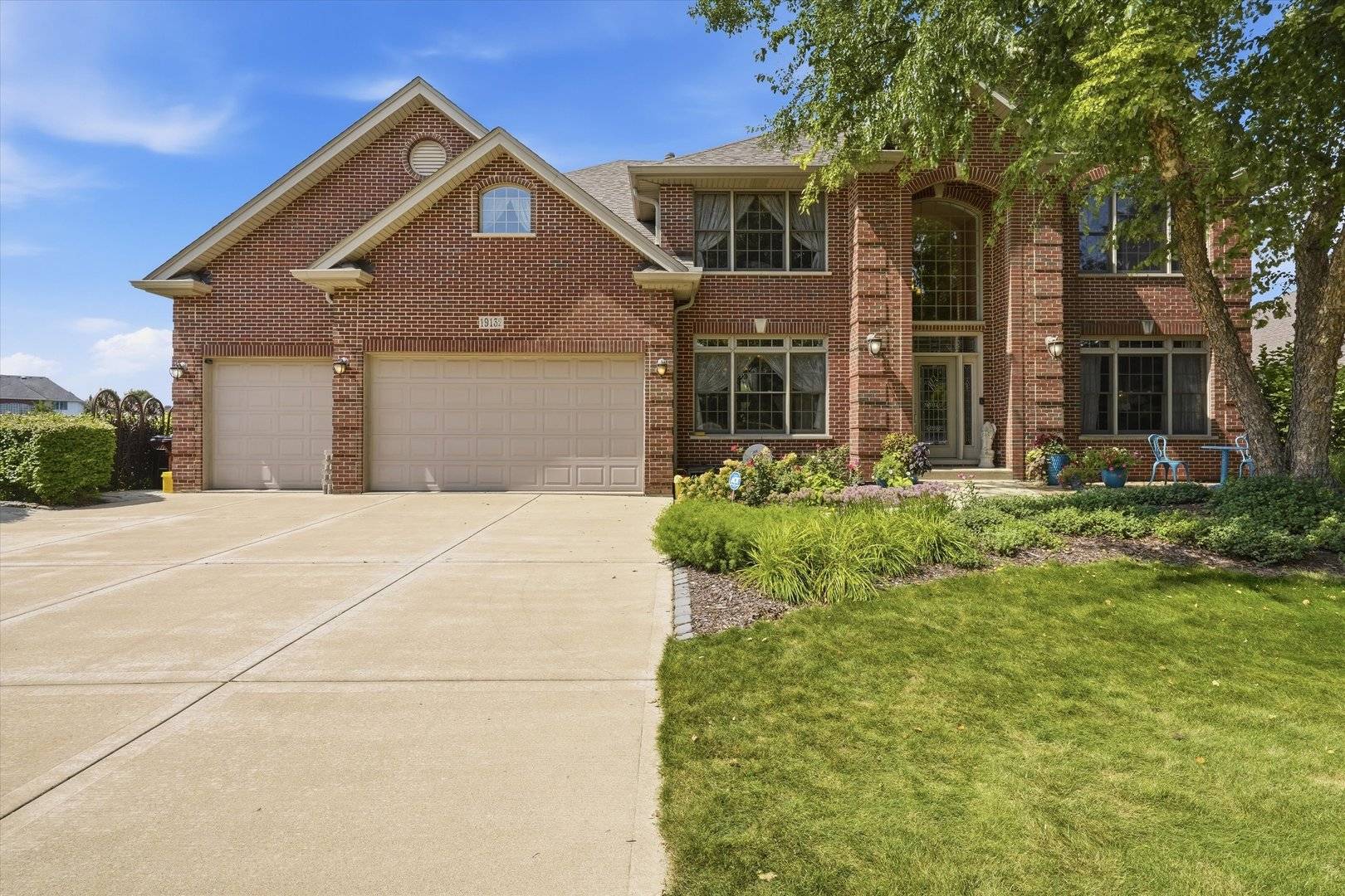 19132 Boulder Ridge CT, Mokena, IL 60448